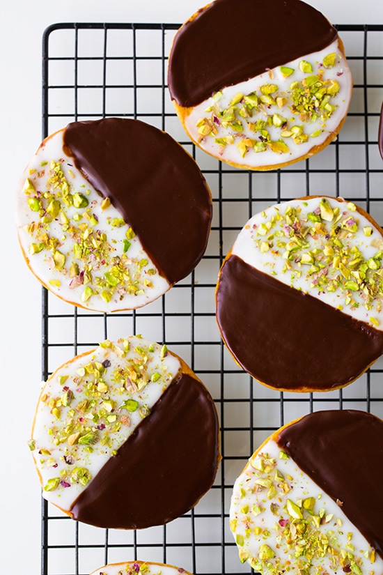 Gourmet Pistachio Cookies: Perfect for Gifting & Holidays